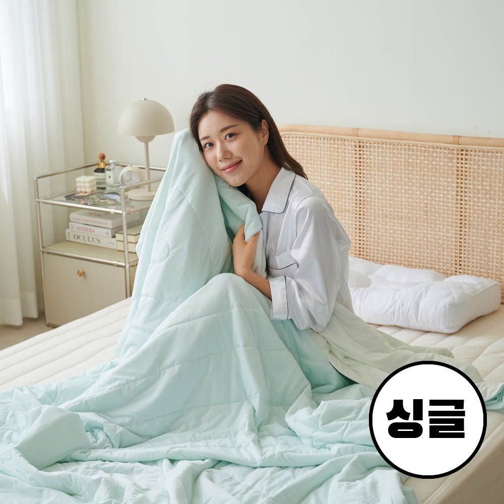 VitaGRAM Schmidt Instant Cooling Blanket Bedding Super Single / Queen – Breathable, Nylon-Spandex Cool Fabric for Humid Nights, Machine Washable Comfort